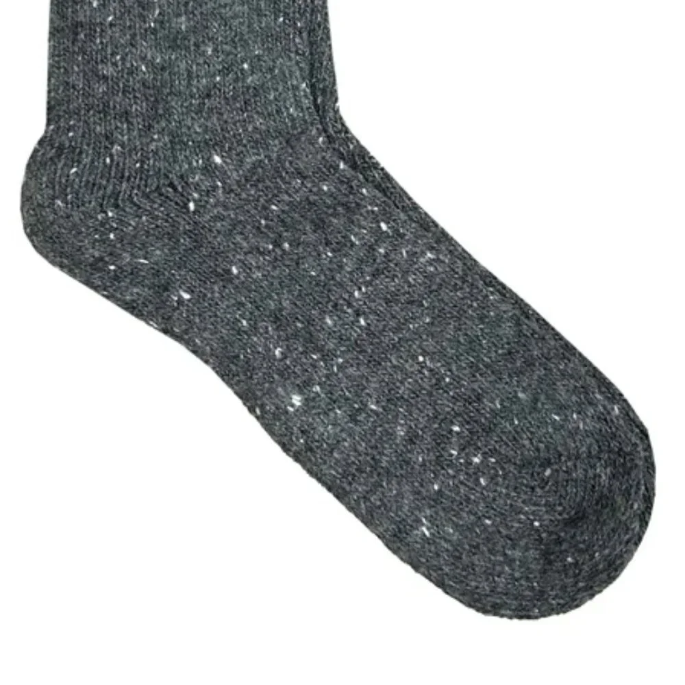 NWT Mia Gray Confetti Wool Crew Socks